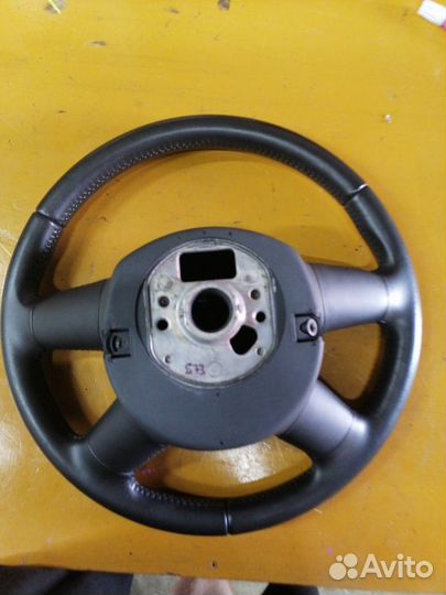 Руль Audi A4 B8 cdnf 2009