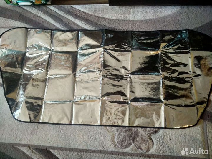 Солнцезащитные шторки для автомобиля