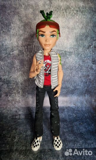 Кукла Монстер Хай Дьюс