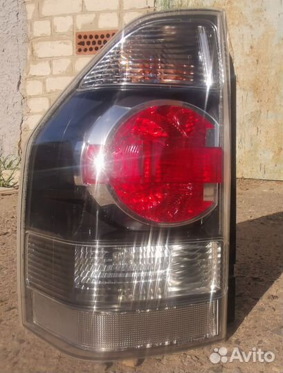 Фонарь задний левый P3157 Mitsubishi Pajero