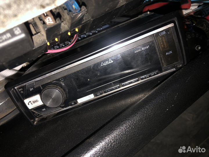 Магнитола aura 600bt