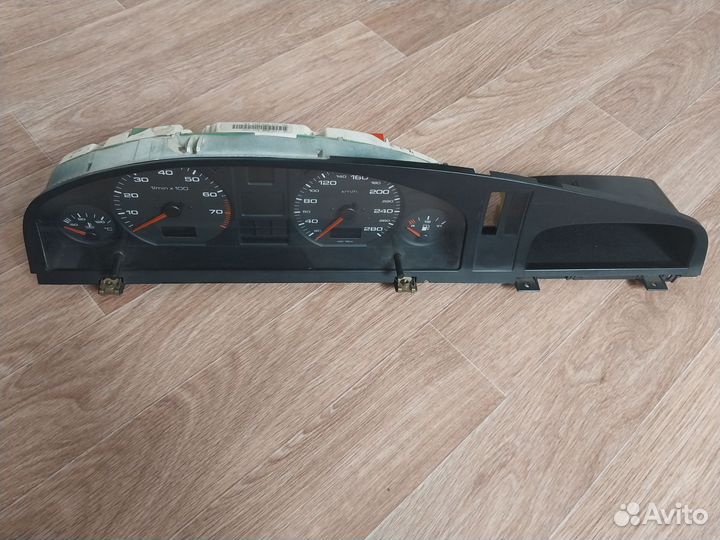 Приборная панель audi a6 c4