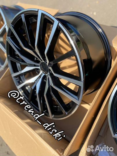 Литые диски BMW R20 742m style