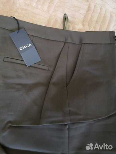 Брюки новые emka