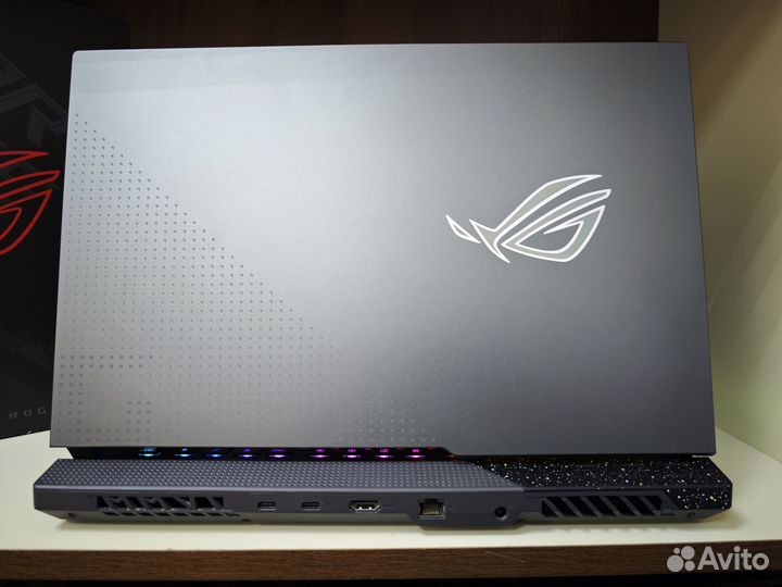 Asus ROG Strix QHD R9 6900HX RTX3070Ti 16DDR5/1TB