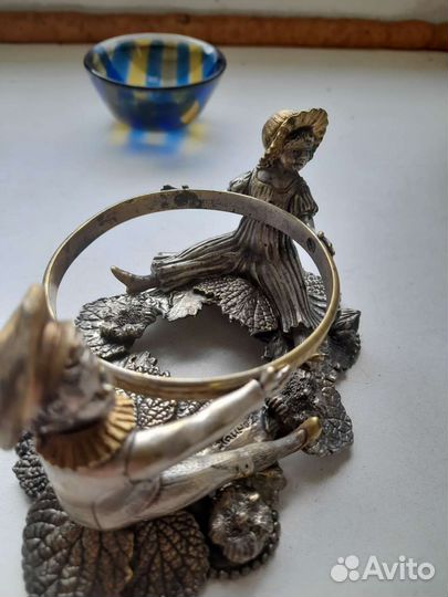 Бронзовая статуэтка