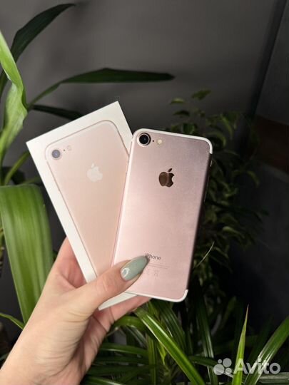 iPhone 7, 32 ГБ