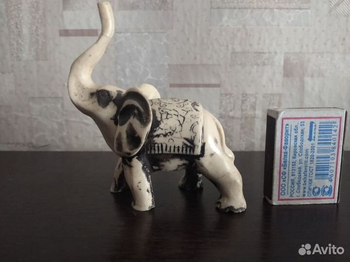Статуэтка слон