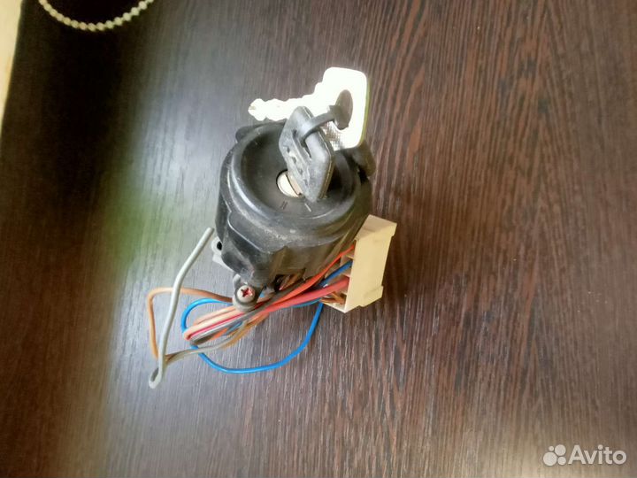 Замок зажигания новый