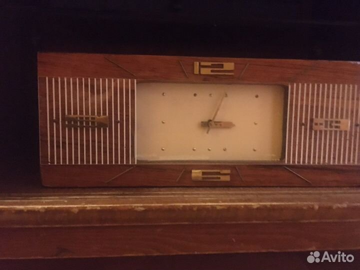 Трюмо с зеркалом старинное