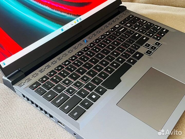 Новый mechrevo Ryzen9-7845HX, RTX 4060, 2.5k+240HZ