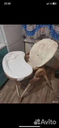 Столик для кормления