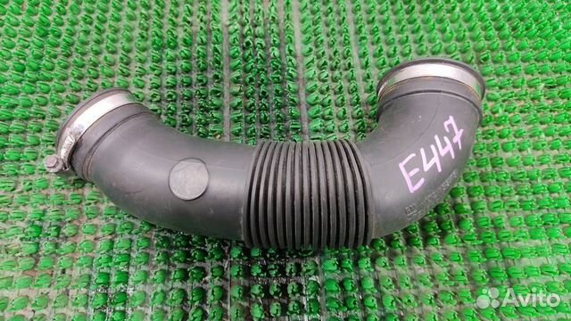 Патрубок воздушного фильтра Opel Corsa D 2011