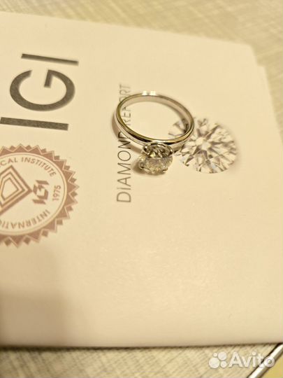 Золотое кольцо с природным бриллиантом 1,64ct 6/1