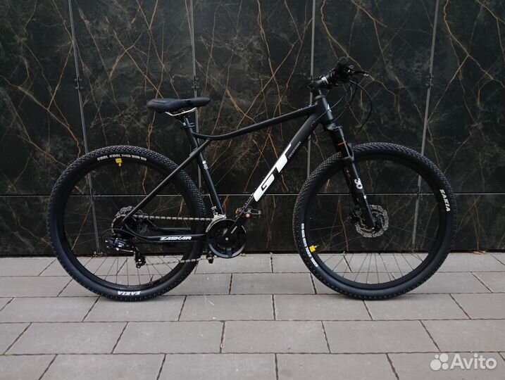 Велосипед 29 GT Новый Shimano