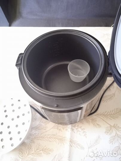 Мультиварка redmond