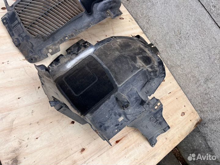 Подкрылок передний левый BMW X5 F15 2015 7290853