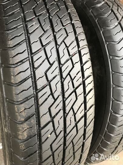 Dunlop Grandtrek TG32 215/70 R16