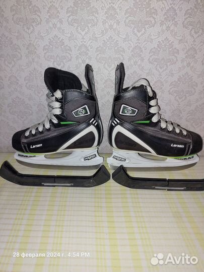Коньки хоккейные 38 размер