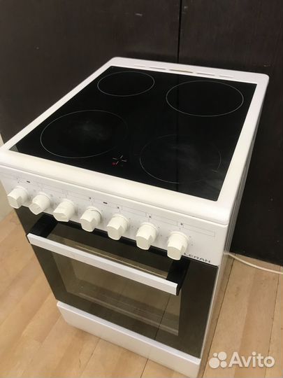 Стеклокерамическая плита Leran. Привезу