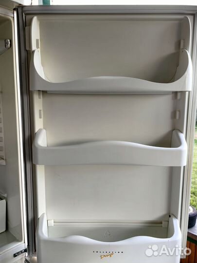 Холодильник бу zanussi