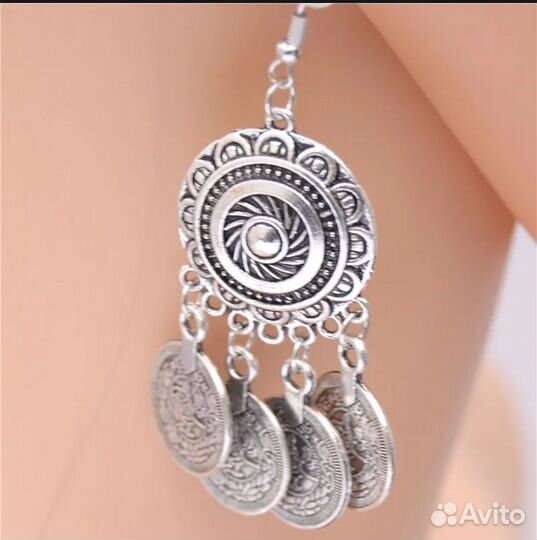 Крупные серьги