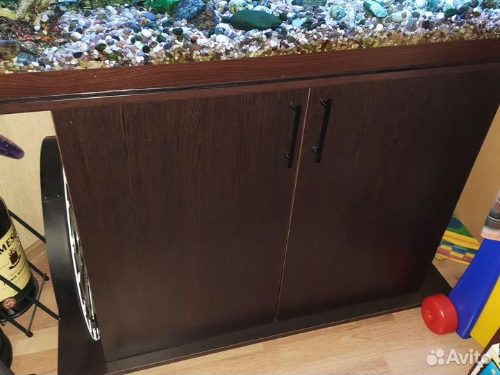 Аквариум в сборе с системами, 200л