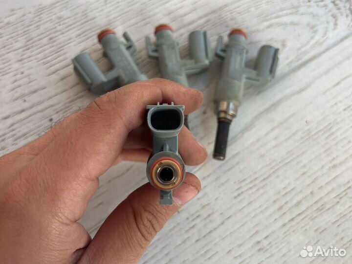 Toyota Rav4 ха50 Топливные форсунки 2.5 A25A-FKS