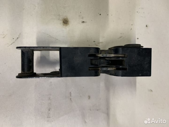 Замок капота Ауди А4 А5 Б8