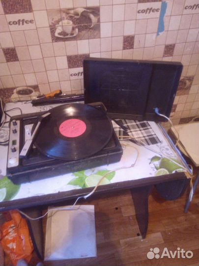 Проигрыватель винила