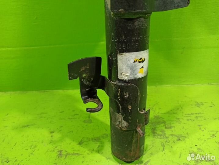 Амортизатор в сборе передний правый Ford Focus 2