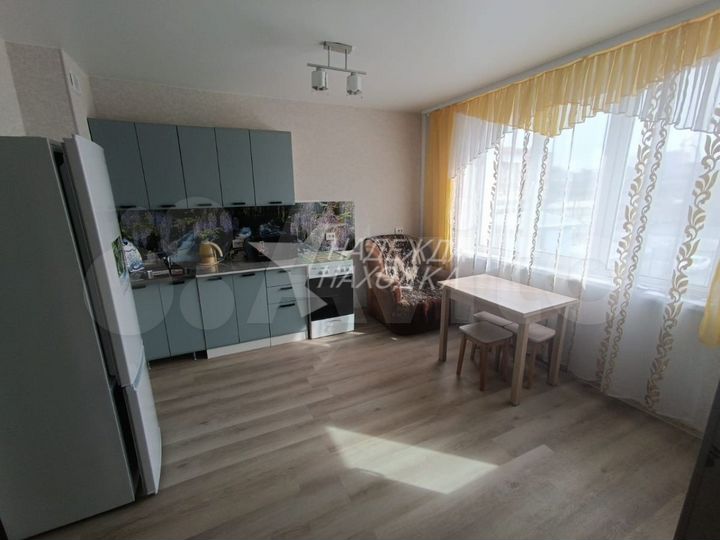 1-к. квартира, 50 м², 3/17 эт.