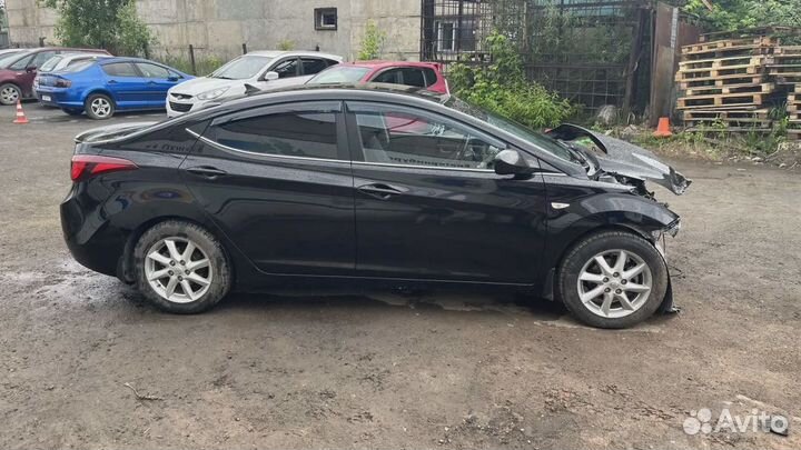 Плафон салонный Hyundai Elantra (MD) 92800A5000TX