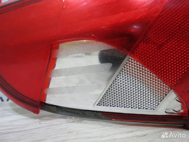 Фонарь задний левый Kia Rio 3