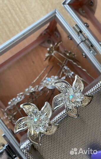 Невидимки для волос