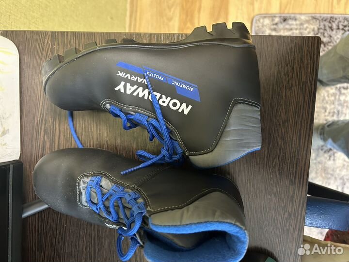 Лыжные ботинки детские