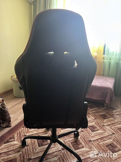 Компьютерное кресло