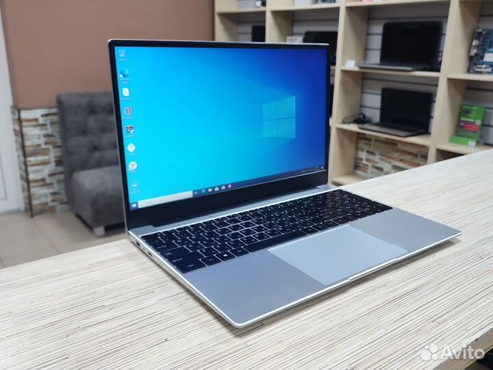 Ноутбук Intel 15.6 Full-HD, 9Gb, SSD nvme 256 Gb