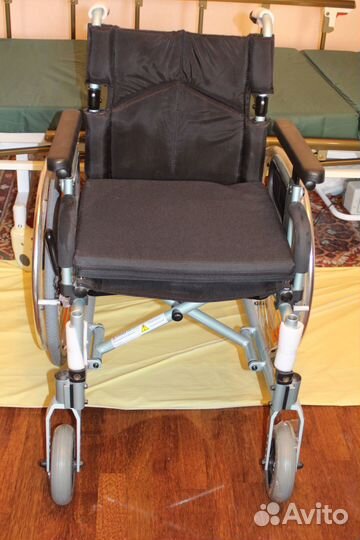 Кресло-коляска для инвалидов, прогулочная, уличная