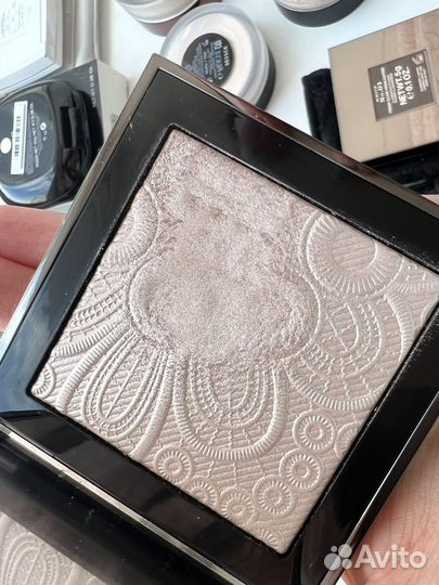 Румяна Victoria Beckham Cheeky Posh