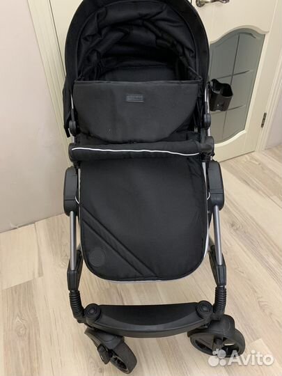 Коляска 3 в 1 с автолюлькой