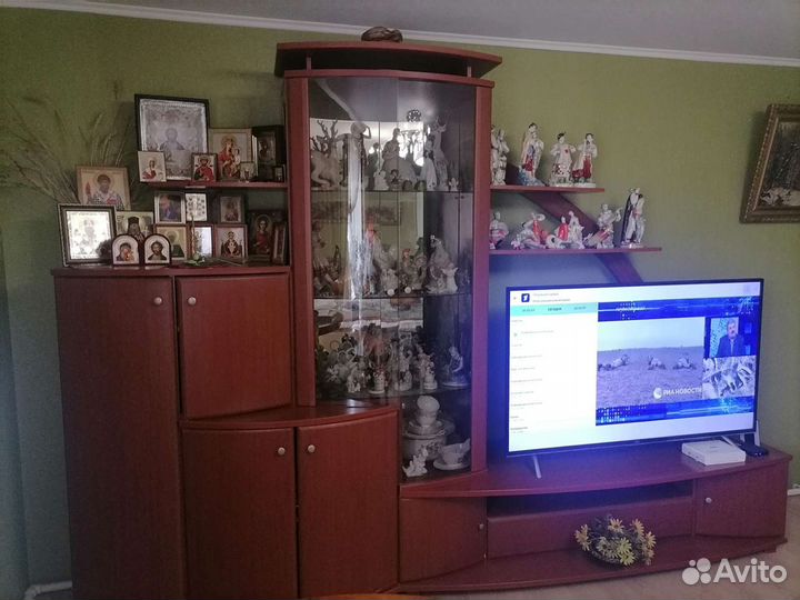 Стенка в гостиную бу