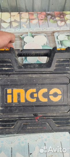 Шуруповерт ingco