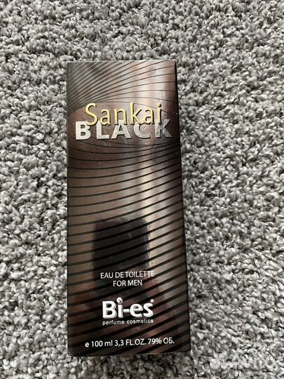 Мужская туалетная вода