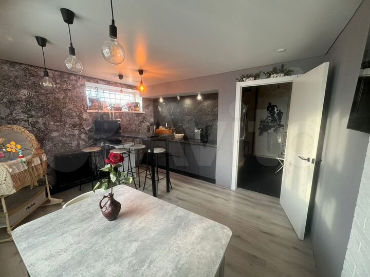 Дом 146,2 м² на участке 16 сот.