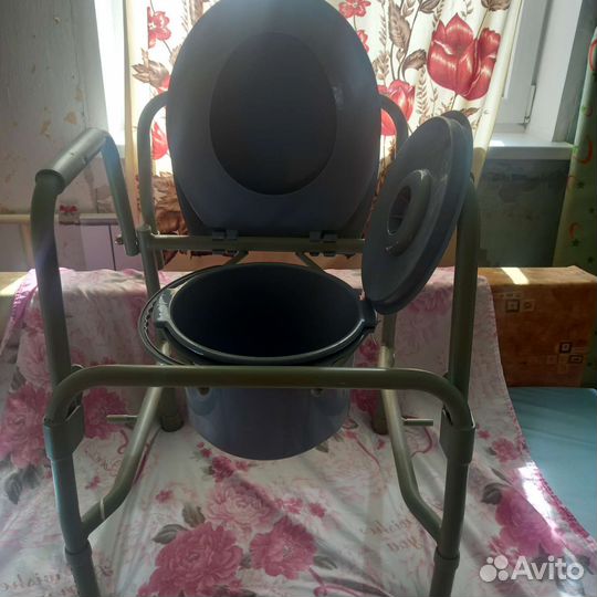 Стул-туалет