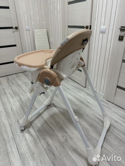 Стульчик для кормления tommy