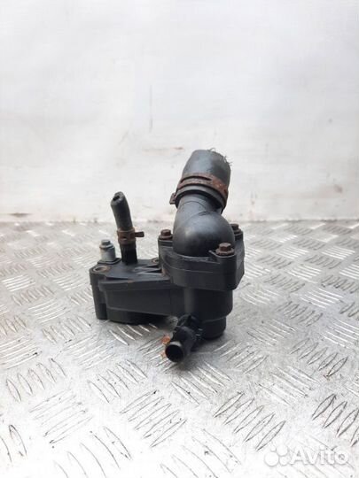 Корпус термостата Ford Tourneo Connect фургон 1.8