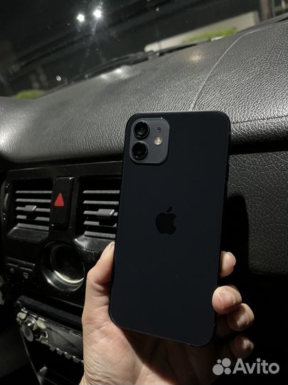 iPhone 12, 128 ГБ