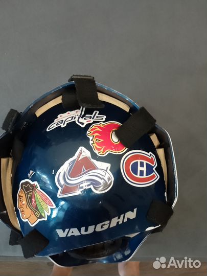 Вратарский шлем